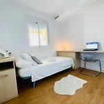 Paraiso Alamos Готель *